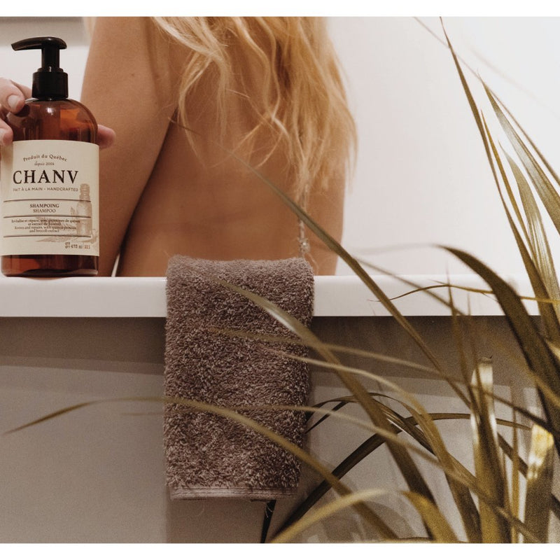 Chanv Natural Volumizing Hemp Oil Shampoo 473ml-Front View